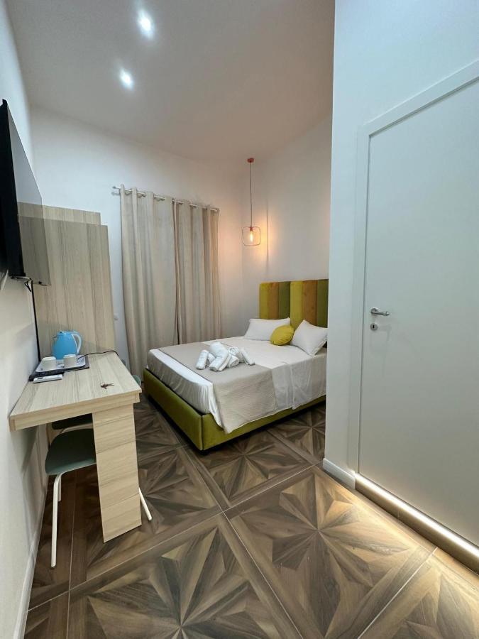 San Ferdinando Suite Room Неаполь Экстерьер фото